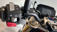 BMW G310 R 